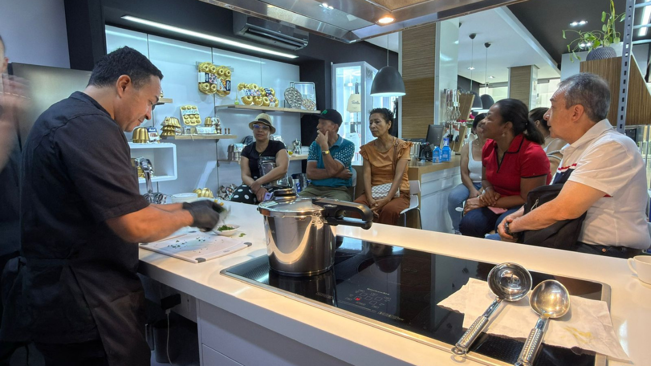 Una experiencia para cocinar, aprender y compartir: así vivimos nuestra clase Fissler & Kuvings en Regal Medellín