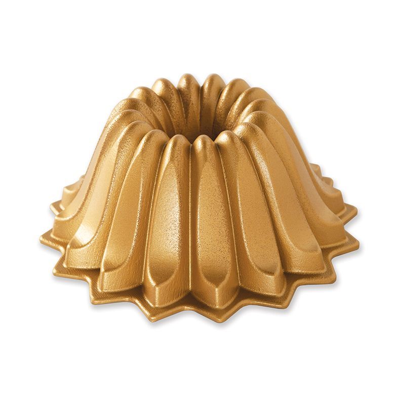 Nordic Ware Molde Crown Bundt
